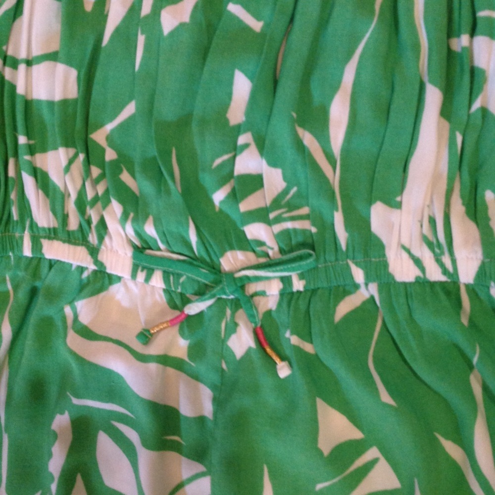 ❌ SOLD ❌ 🌸 Lilly Pulitzer Jumpsuit 🎀 - Picture 3 of 4